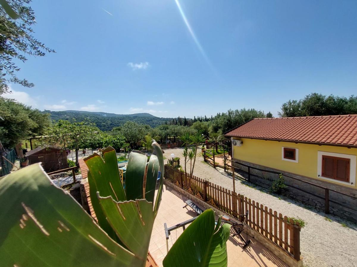 Parco Esmeralda - Family Residence E Breakfast Marina di Camerota Exterior foto
